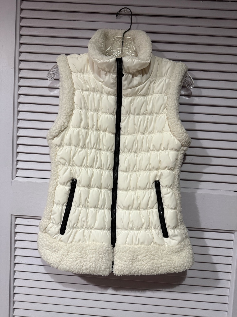 Calvin Klein Performance Cream Quilted Sherpa-Trim Vest Size: Medium